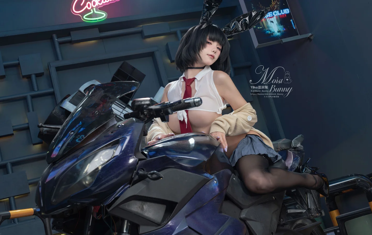 咬一口兔娘Yiko湿润兔_25年10月订阅作品_赛博逆JK兔女郎_抢先版_87P_391MB tg@simisebaisi 【丝足阁】042.webp